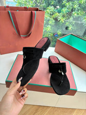 LP THONG SANDALS 25S IN BLACK SUEDE
