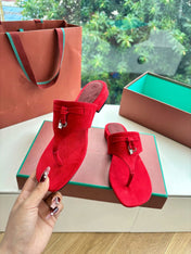 LP THONG SANDALS 25S IN RED SUEDE