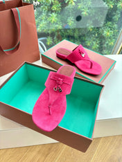 LP THONG SANDALS 25S IN DARK PINK SUEDE