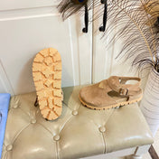 RUBBER SOLE SANDALS IN DARK BEIGE SUEDE