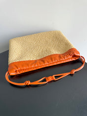 BOTTEGA VENETA 25S DUSTBAG 32 IN BURNT ORANGE RAFFIA AND CALFSKIN