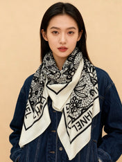 CHANEL 25S SCARF 135 CM IN CASHMERE AND SILK 943316