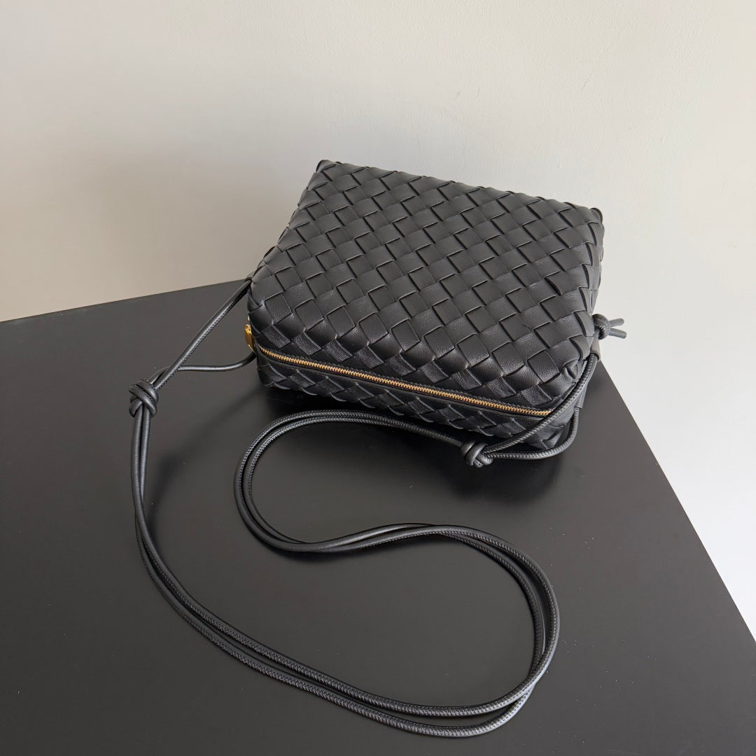 MINI LOOP CAMERA BAG 22 IN BLACK CALFSKIN