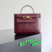 BOTTEGA VENETA 25S MEDIUM CIAO CIAO BAG 26 IN BURGUNDY CALFSKIN