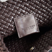 BOTTEGA VENETA 25S TOSCA BAG 19 IN DARK BROWN CALFSKIN GOLD HARDWARE