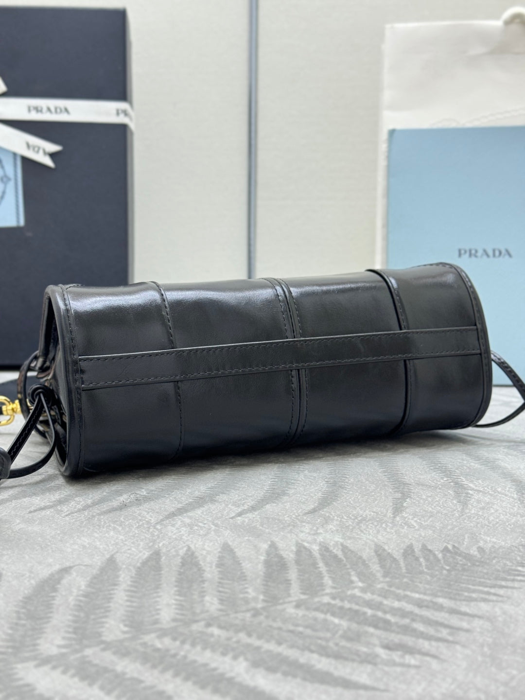 PRADA 25S BONNIE MINI HANDBAG 23 IN BLACK CALFSKIN GOLD HARDWRE