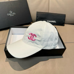 WHITE BASEBALL CAP WITH PINK LOGO IN COTTON 672798