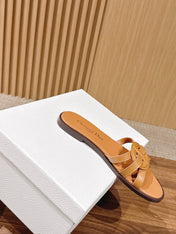 DIOR 26S SLIDE SANDALS IN CARAMEL BROWN CLUB WOVEN CALFSKIN
