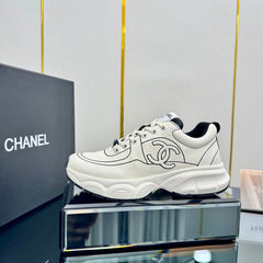 TRAINERS SNEAKER IN WHITE CALFSKIN WITH BLACK EMBROIDERED