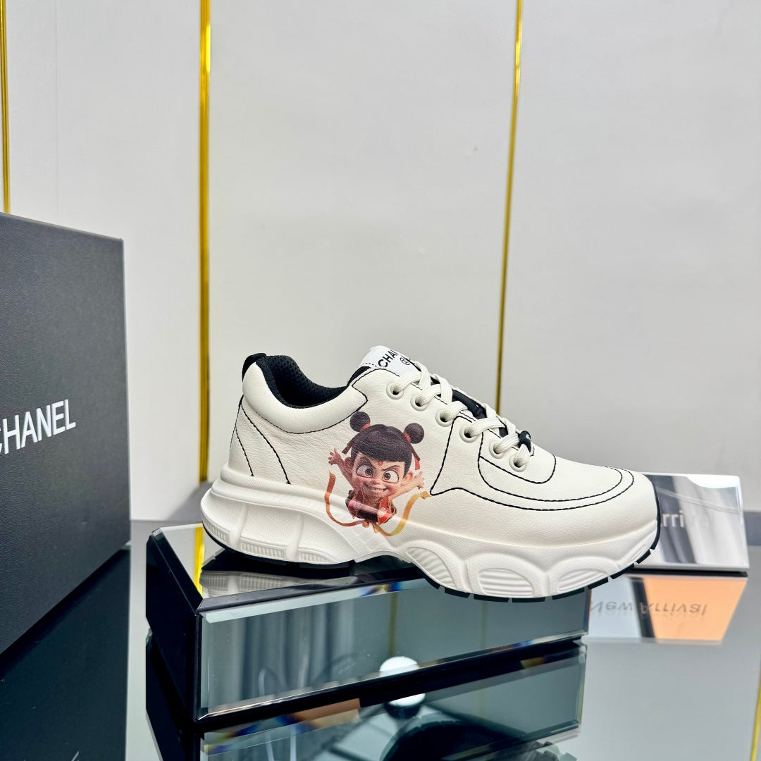 TRAINERS SNEAKER IN WHITE CALFSKIN WITH STICKER 238626