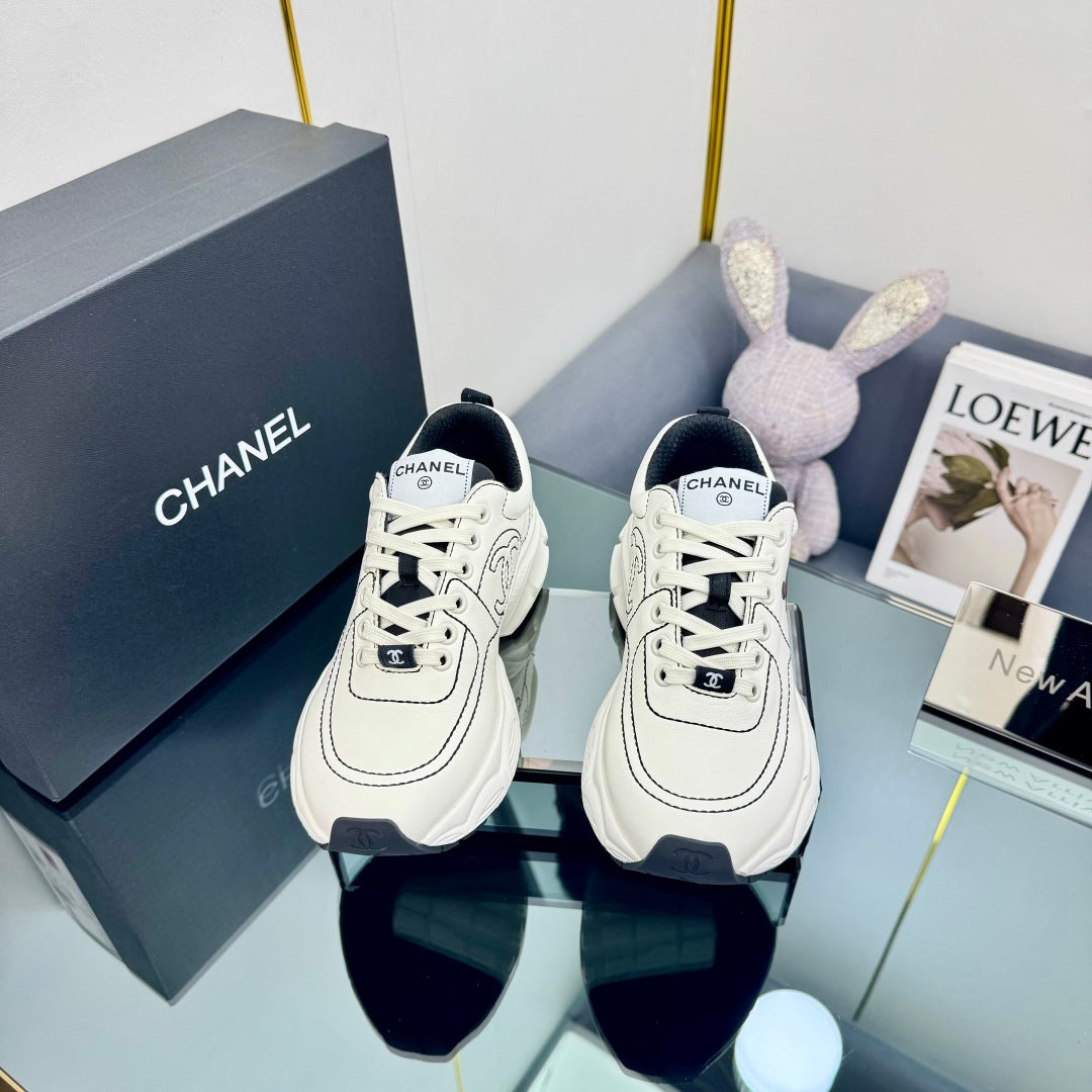 TRAINERS SNEAKER IN WHITE CALFSKIN WITH STICKER 238629