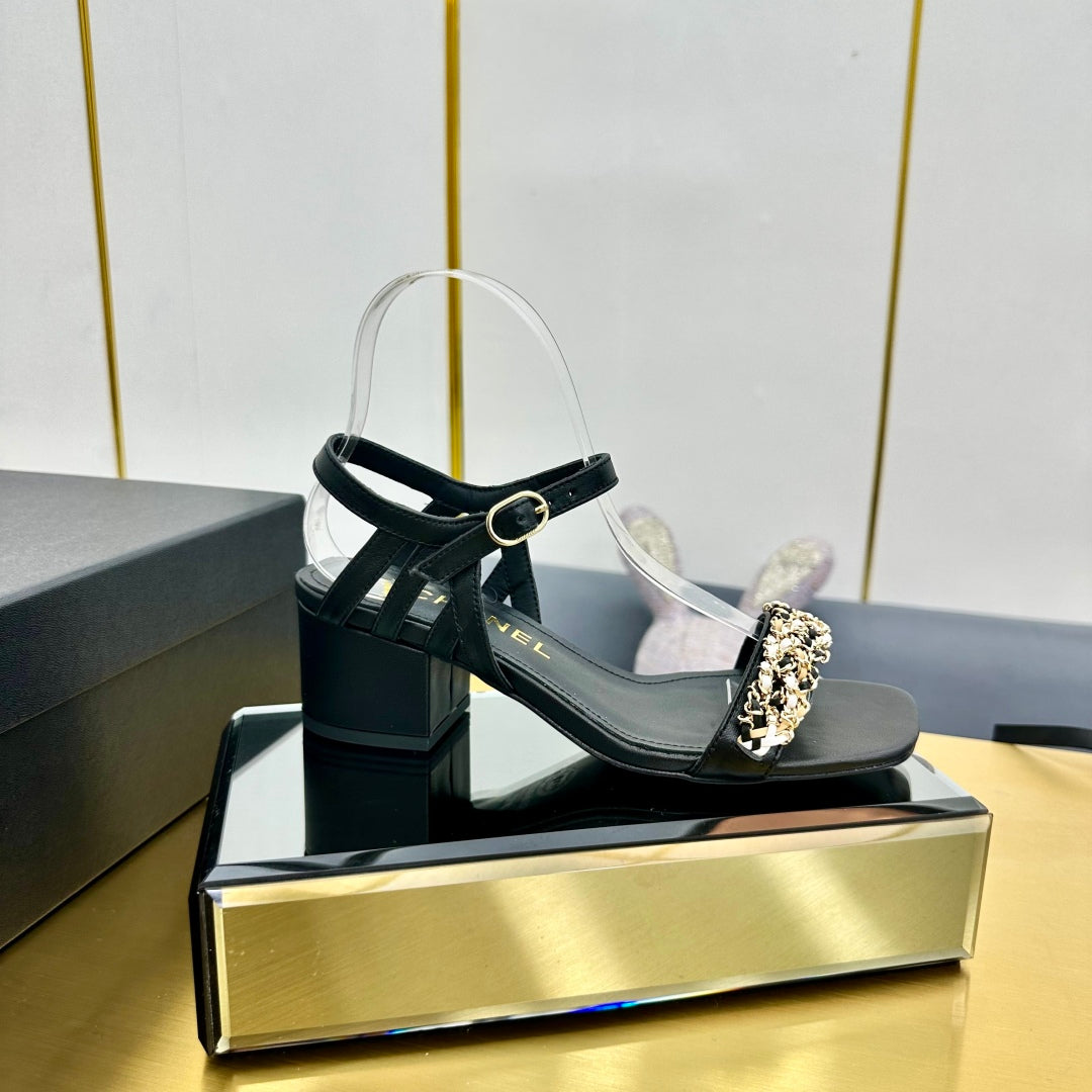 CC HIGH SANDAL 25S IN BLACK CALFSKIN