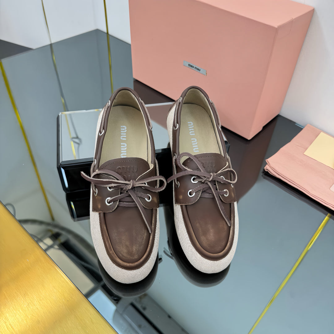 BOAT SHOES IN BROWN CALFSKIN AND BEIGE CANVAS