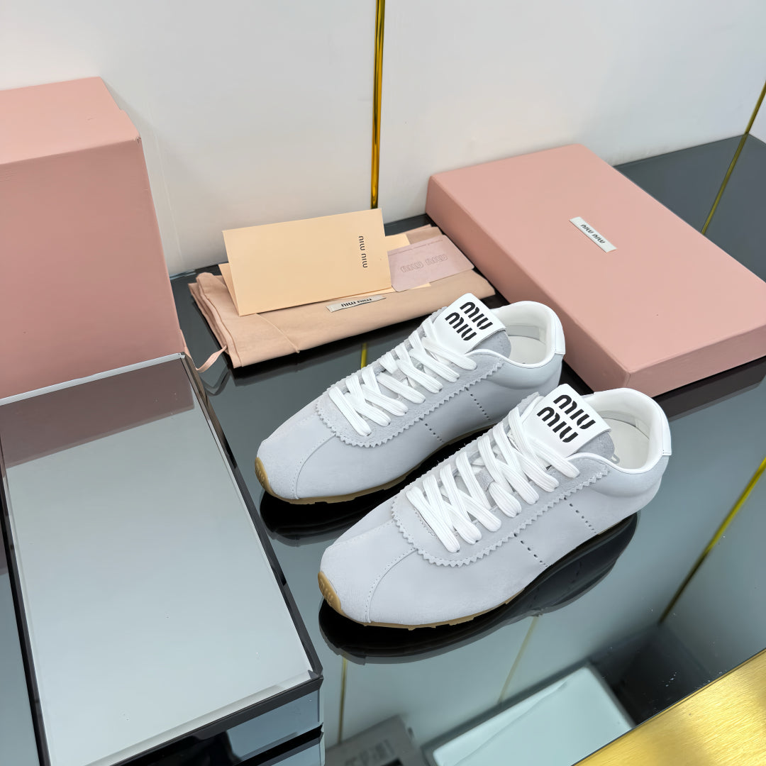 PLUME NAPPA SNEAKERS IN LIGHT GREY CALFSKIN