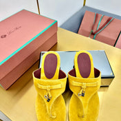 FLIP FLOPS IN YELLOW SUEDE AND HARDWARE SILVER