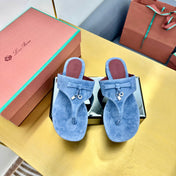 FLIP FLOPS IN BLUE SUEDE AND HARDWARE SILVER