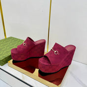 GG WEDGE SLIDES 110 IN RED FABRIC WITH GOLD HARDWARE