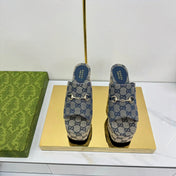 GG WEDGE SLIDES 110 IN GREY FABRIC WITH GOLD HARDWARE