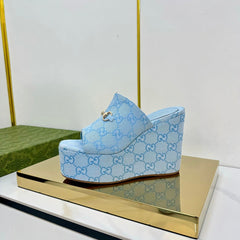 GG WEDGE SLIDES 110 IN SKY BLUE FABRIC WITH GOLD HARDWARE