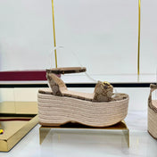 GG HIGH WEDGE SANDALS IN DARK BEIGE FABRIC AND RAFFIA WITH GOLD HARDWARE