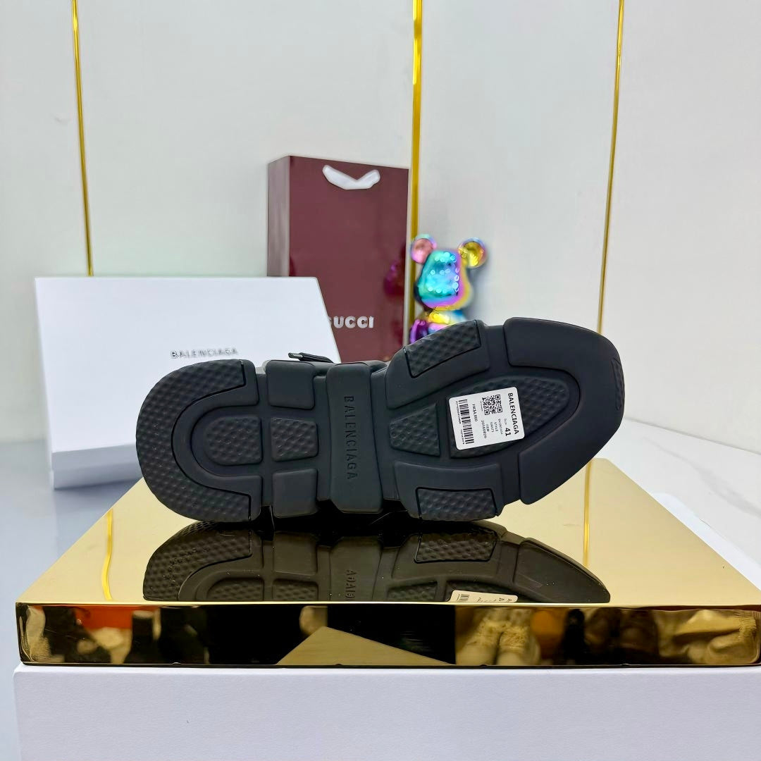 BALENCIAGA 25S SPEED 2.0 LACE-UP SNEAKERS IN BLACK KNITTED STYLE 3