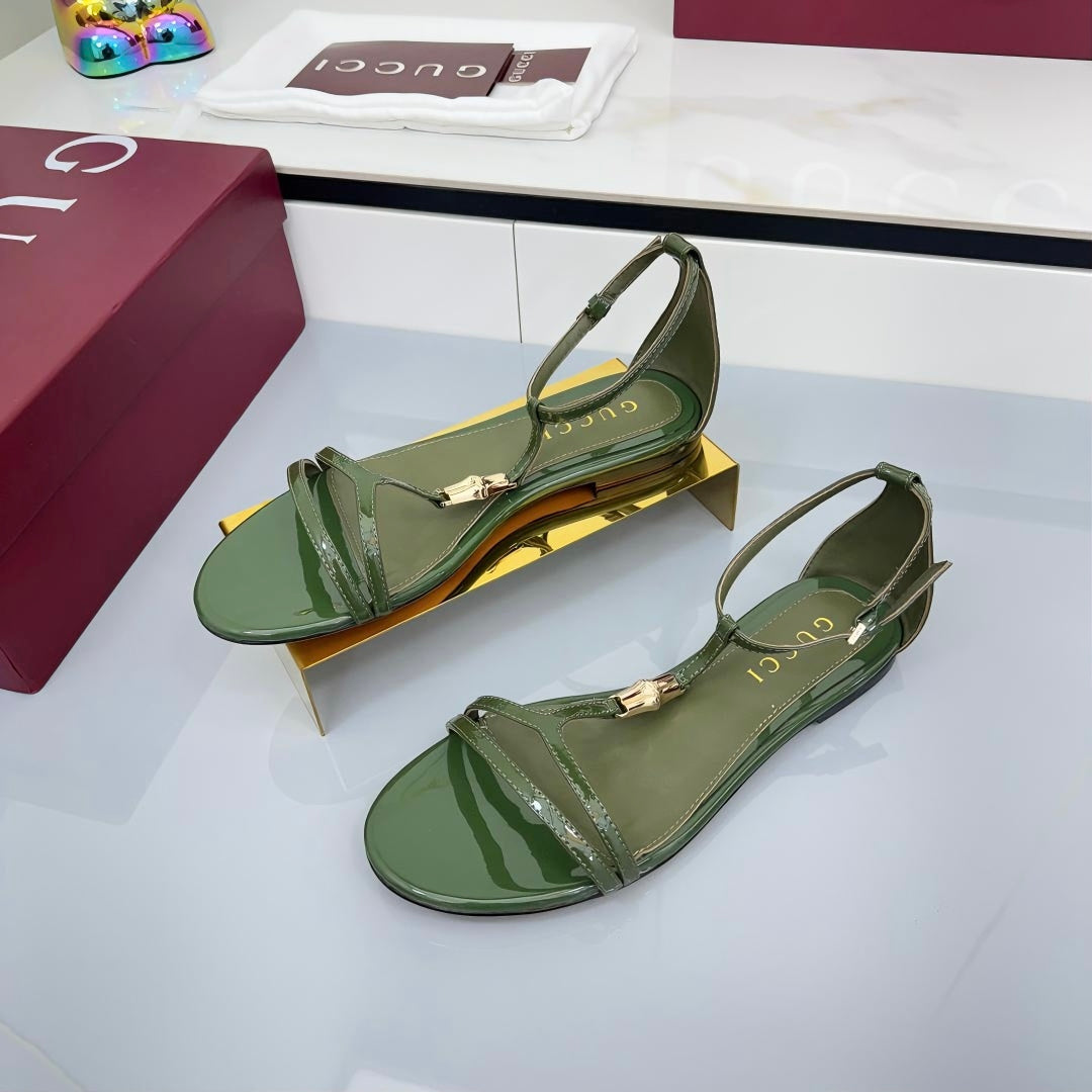 GG THONG SANDALS 25S IN DARK GREEN LAMBSKIN WITH GOLD HARDWARE