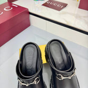 GG PLATFORM MULES 25S IN BLACK CALFSKIN