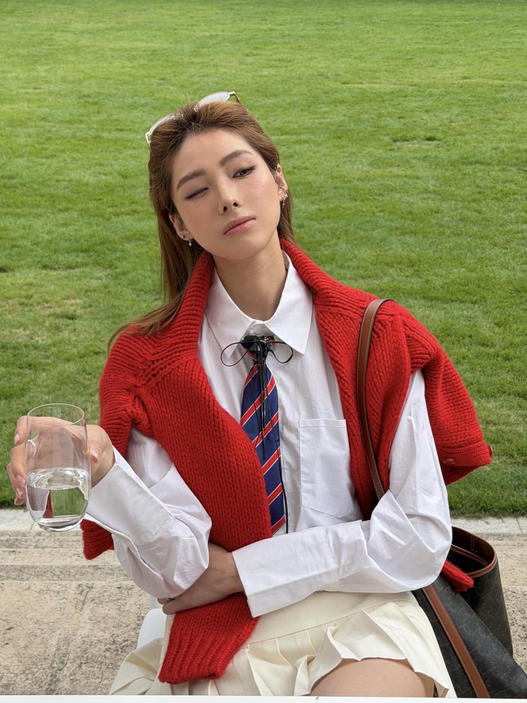 CELINE 25S KNITTED CARDIGAN 0003