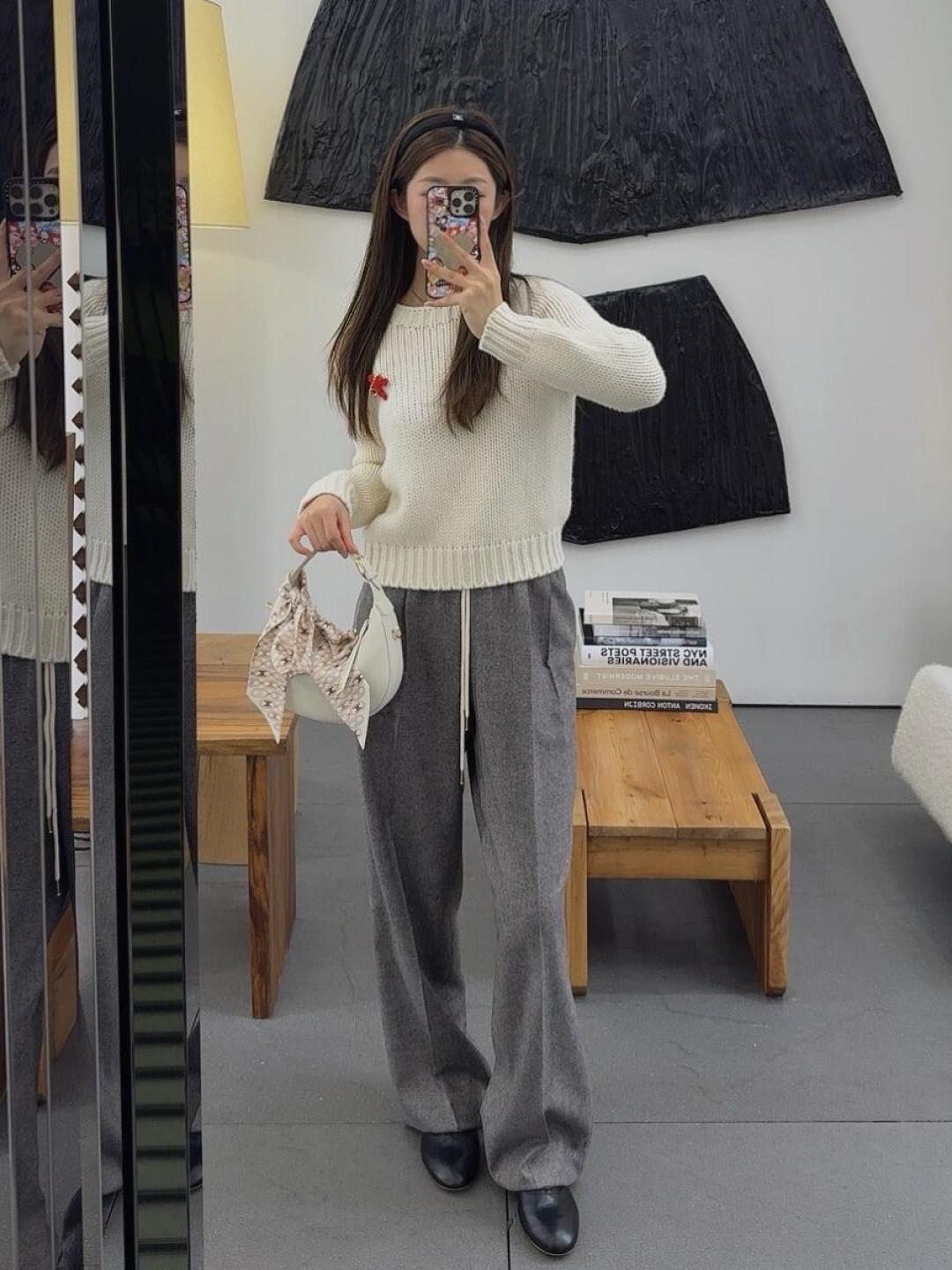 CELINE 25S PULLOVER SWEATER 0006