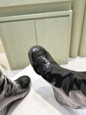 CHANEL 25S KNEE-HIGH BOOTS 60MM IN BLACK PATENT CALFSKIN WEDGE HEELS