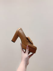 CHANEL 25S HIGH-HEELED MOCCASINS 80MM IN CARAMEL CALFSKIN GOLD HARDWARE
