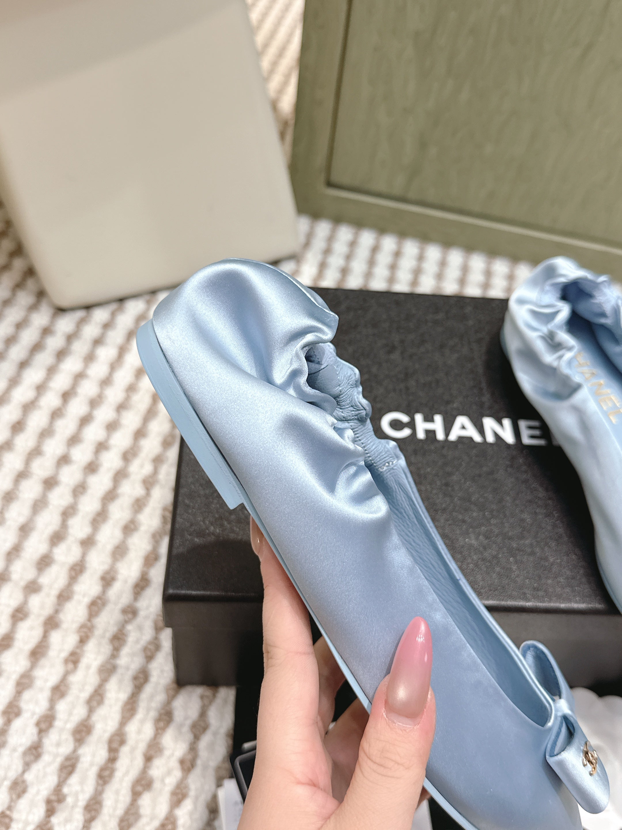 CHANEL 25S MARY JANE BALLET FLATS IN BLUE SILK SATIN