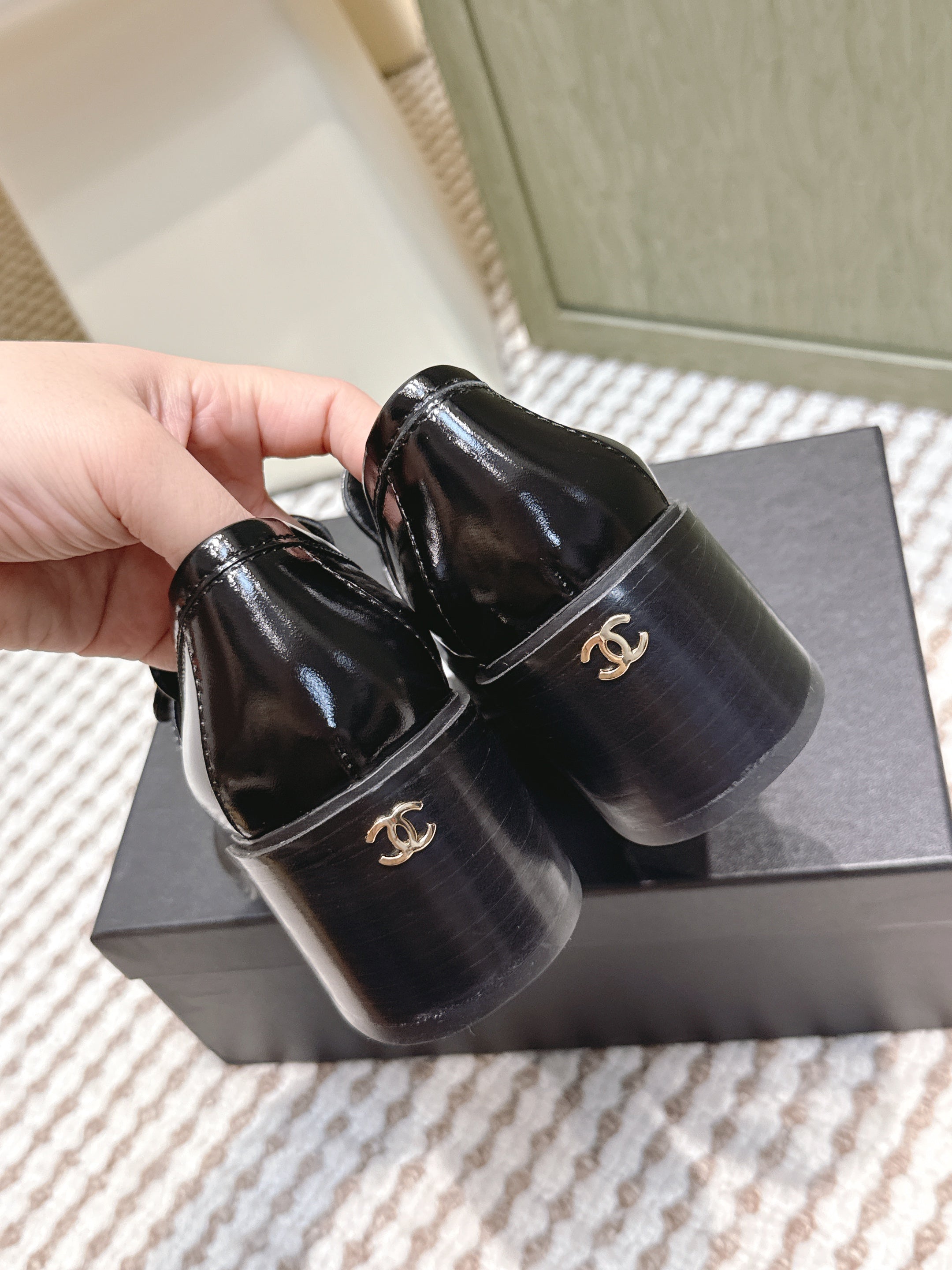 CHANEL 25S GODDESS MOCCASIN LOAFERS 65MM IN BLACK GLOSSY CALFSKIN GOLD HARDWARE