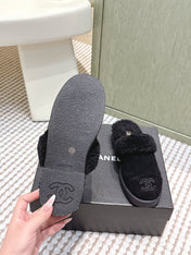 CHANEL 25S INDOOR SLIPPERS IN BLACK SUEDE FUR-LINED