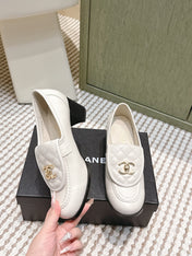 CHANEL 25S LOAFERS MOCCASIN 65MM IN WHITE CALFSKIN GOLD HARDWARE