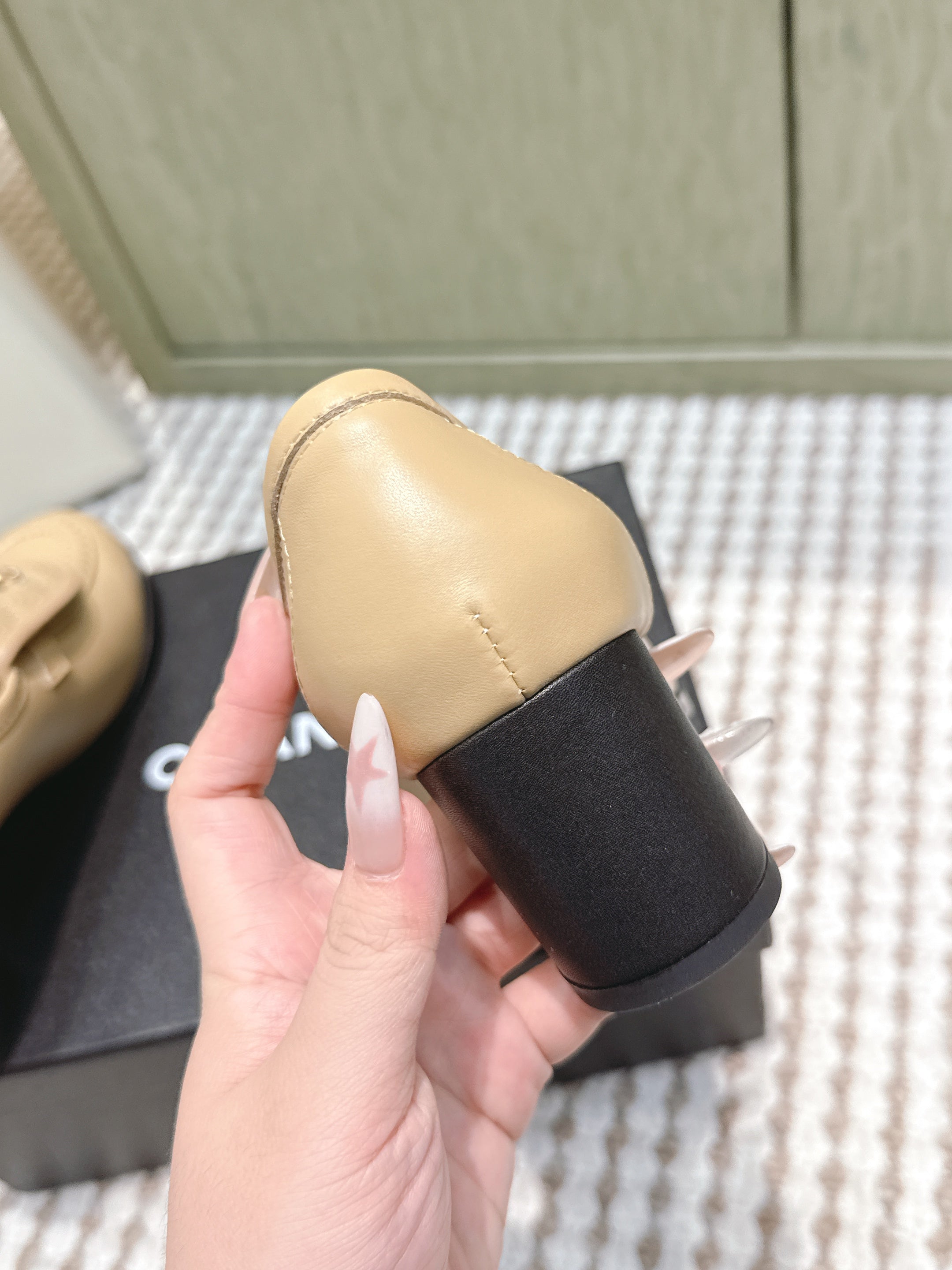 CHANEL 25S LOAFERS MOCCASIN 65MM IN WARM BEIGE CALFSKIN GOLD HARDWARE