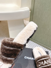 CHANEL 25S FLUFFY SLIDERS IN BEIGE AND BROWN