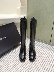 CHANEL 25S HIGH-CALF COWBOY BOOTS IN BLACK CALFSKIN DIAMOND-QUILTED