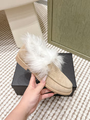 CHANEL 25S LOAFERS MOCCASIN IN BEIGE SUEDE WITH WHITE MINK FUR LINING
