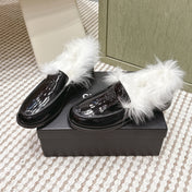 CHANEL 25S LOAFERS MOCCASIN IN BLACK GLOSSY CALFSKIN WITH WHITE MINK FUR LINING