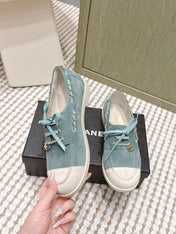 CHANEL 25S MOCCASINS IN LIGHT BLUISH-GRAY AND LIGHT GREY SUEDE