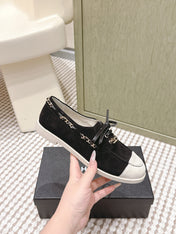 CHANEL 25S MOCCASINS IN BLACK AND LIGHT GREY SUEDE