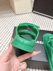 CHANEL 26S SANDALS IN GREEN CALFSKIN