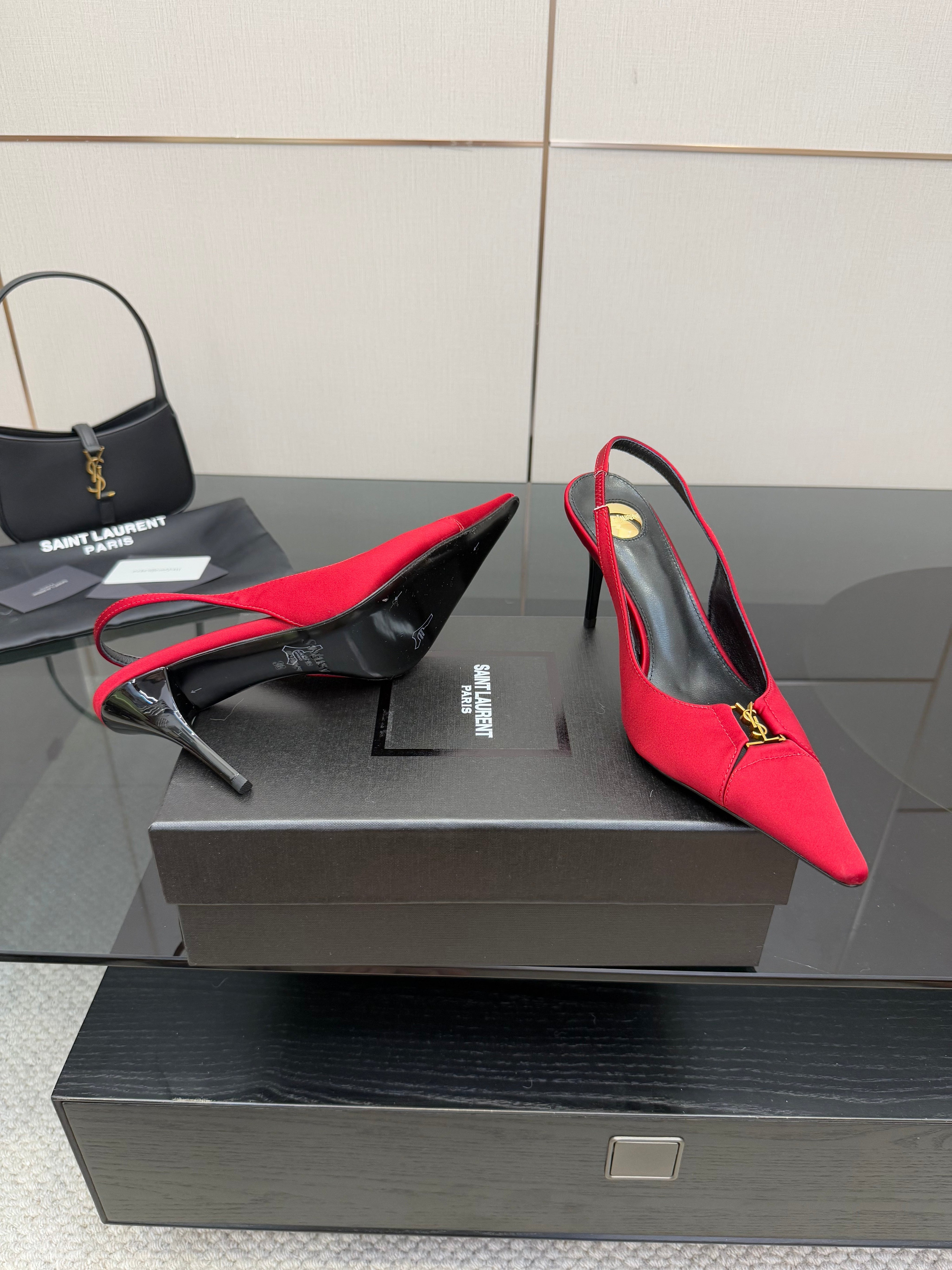 YSL 25S SLINGBACK HIGH HEELS 90 MM IN RED SATIN WITH GOLD HARDWARE STYLE 14