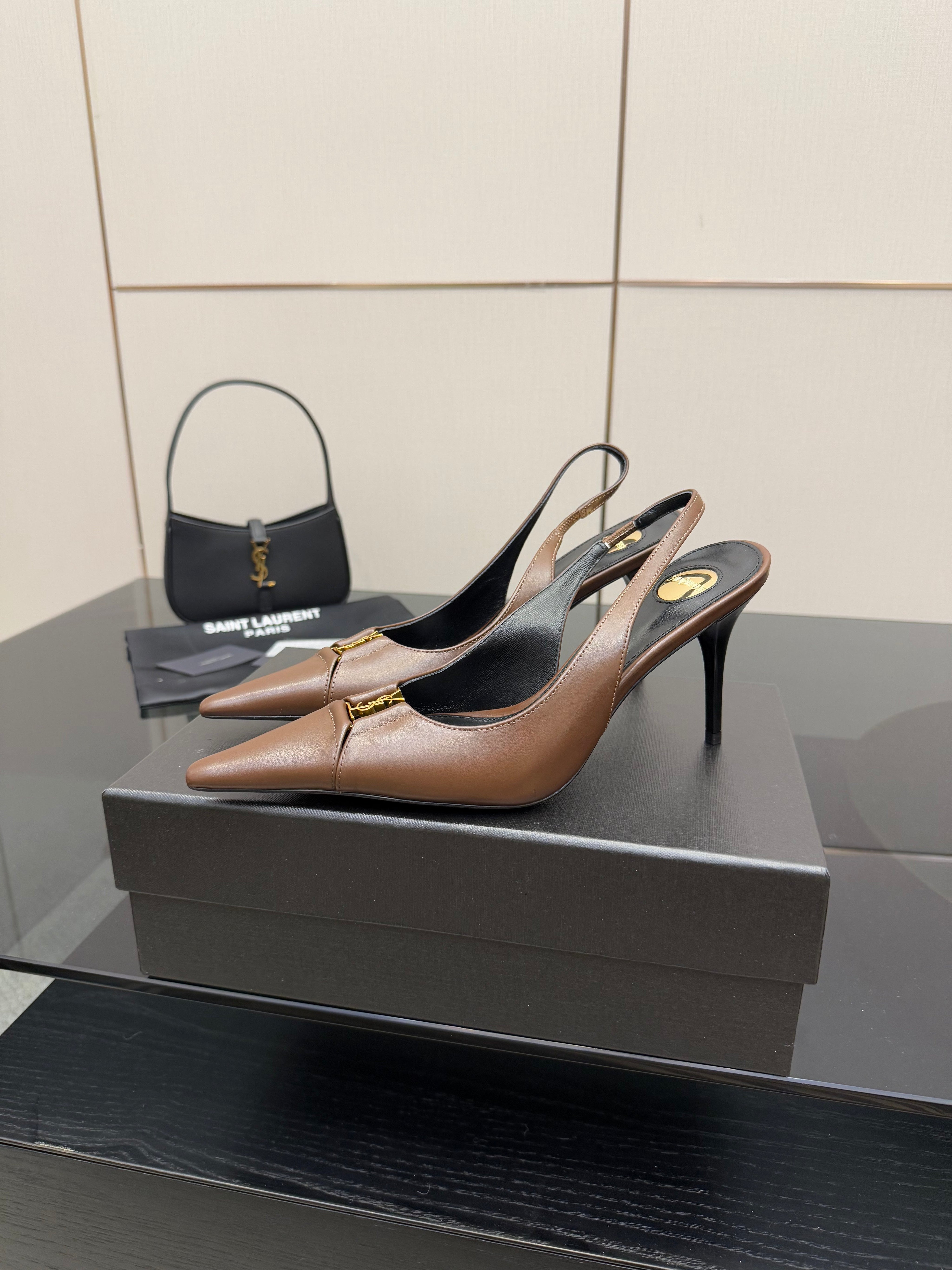 YSL 25S SLINGBACK HIGH HEELS 90 MM IN CHESTNUT BROWN LAMBSKIN WITH GOLD HARDWARE STYLE 1