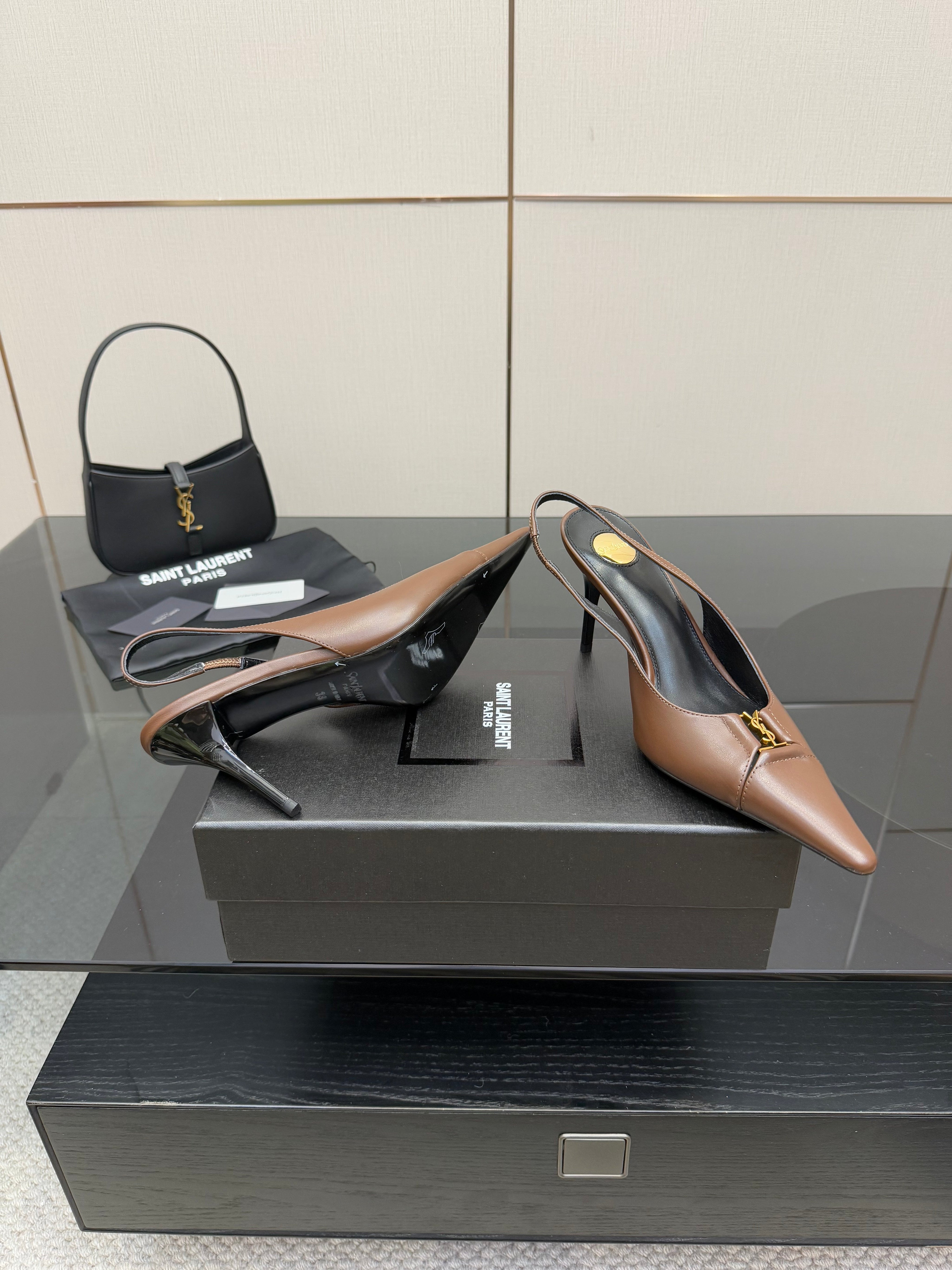 YSL 25S SLINGBACK HIGH HEELS 90 MM IN CHESTNUT BROWN LAMBSKIN WITH GOLD HARDWARE STYLE 1