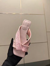 BOTTEGA VENETA 26S SANDALS IN LIGHT PINK CALFSKIN AND RAFFIA