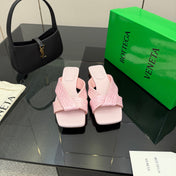 BOTTEGA VENETA 26S SANDALS IN LIGHT PINK CALFSKIN AND RAFFIA