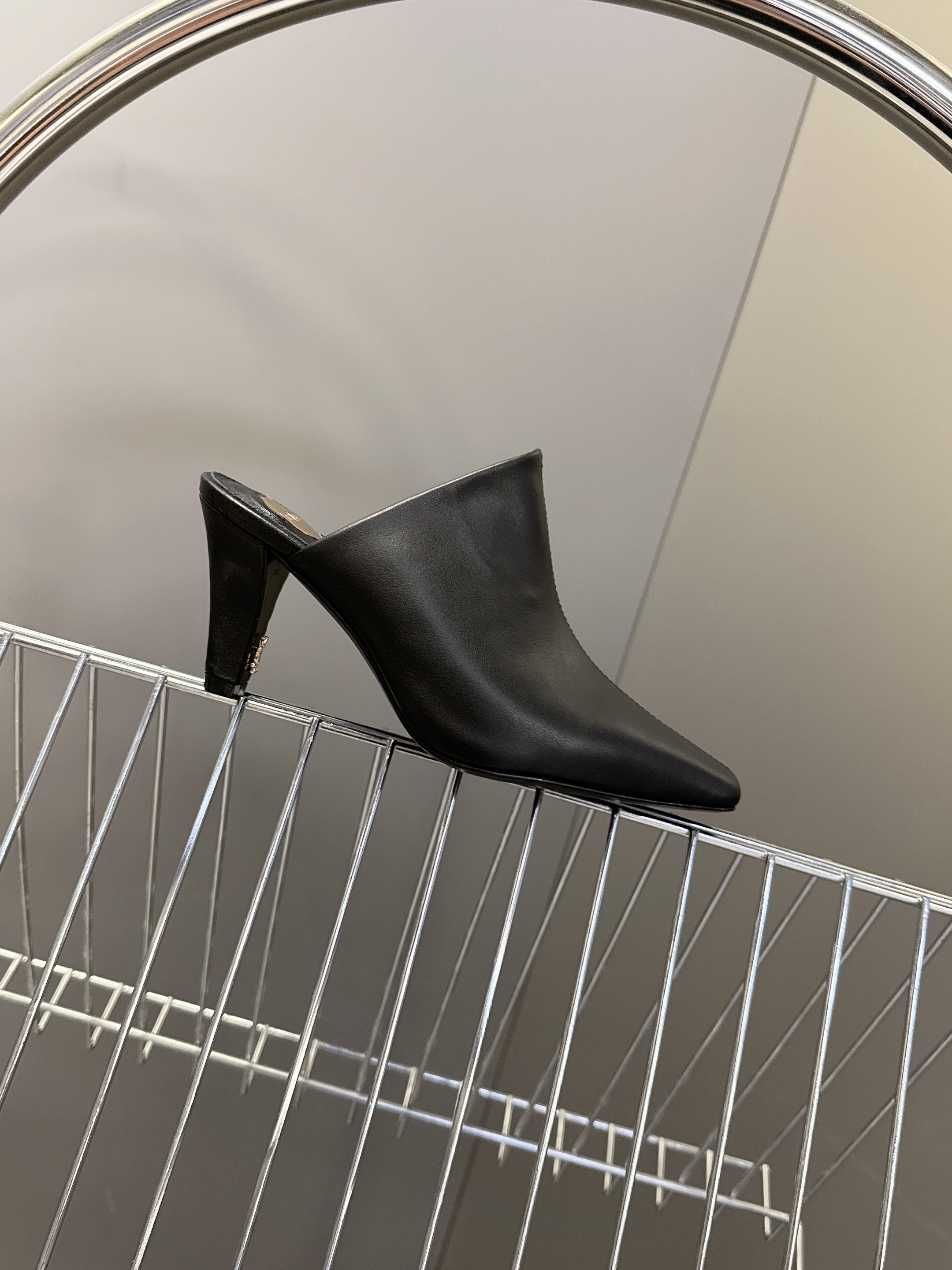 YSL 25S HIGH-HEEL SANDALS 75 MM IN BLACK LAMBSKIN