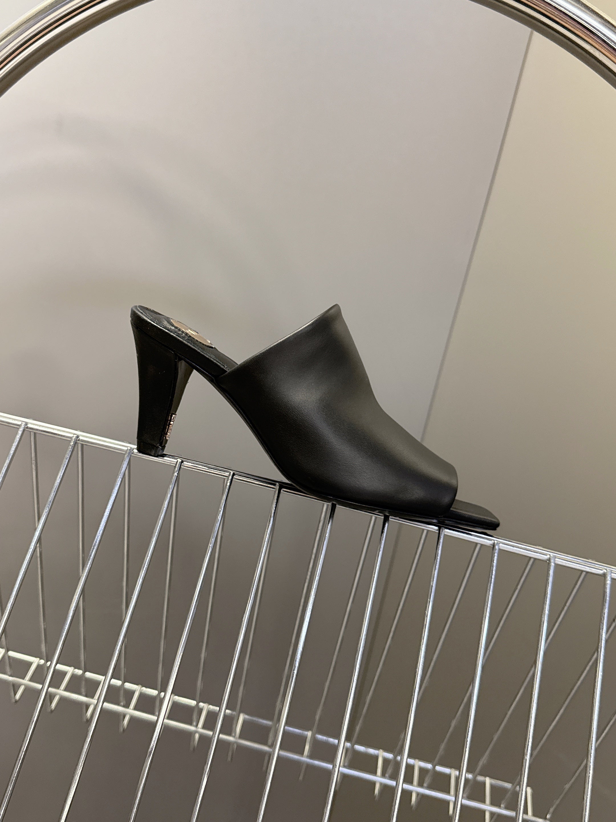 YSL 25S HIGH-HEEL SANDALS 75 MM IN BLACK LAMBSKIN